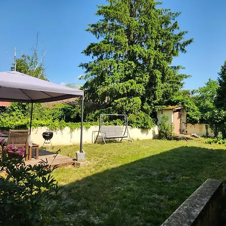 Des Pleiades Bed & Breakfast 3*